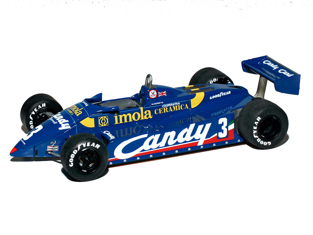 Tameo - SLK082 Tyrrell 011 Ford - 1982 - White Metal Car Kit - Scale 1:43, Made in Italy